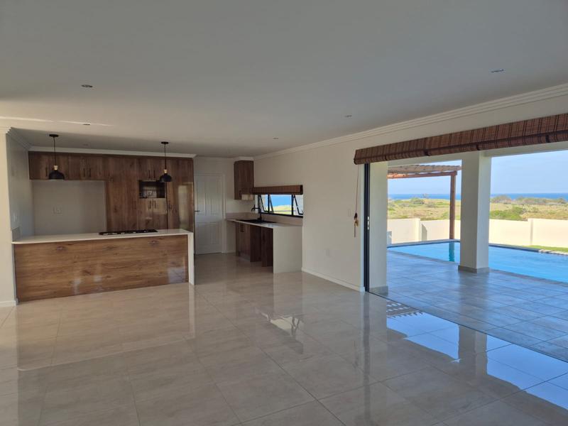 4 Bedroom Property for Sale in Kidds Beach Eastern Cape